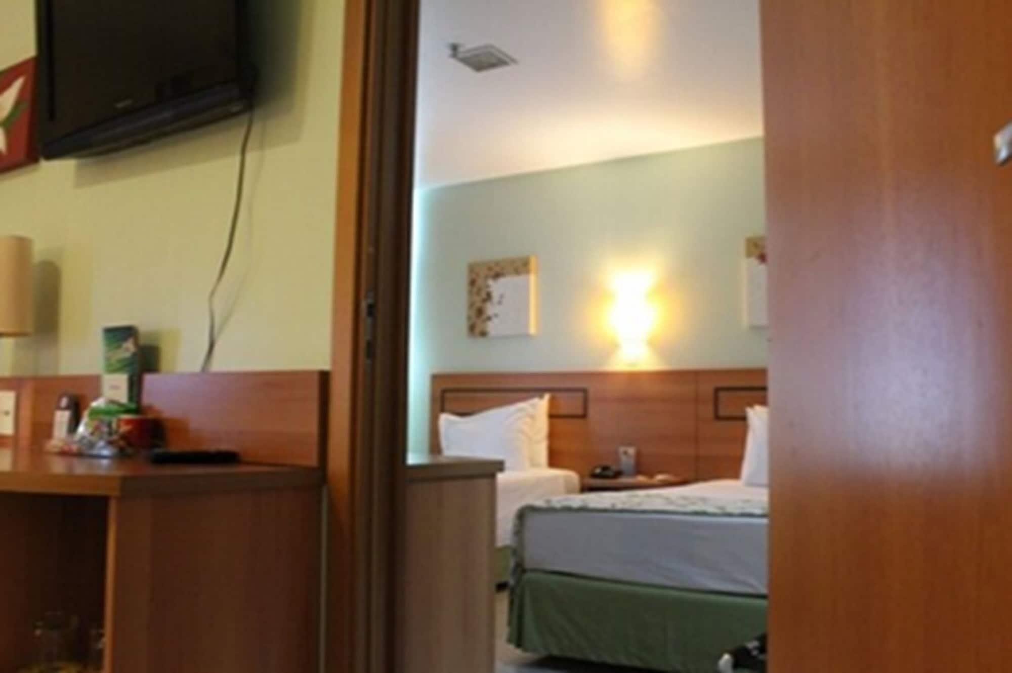 Comfort Hotel Manaus Exteriör bild