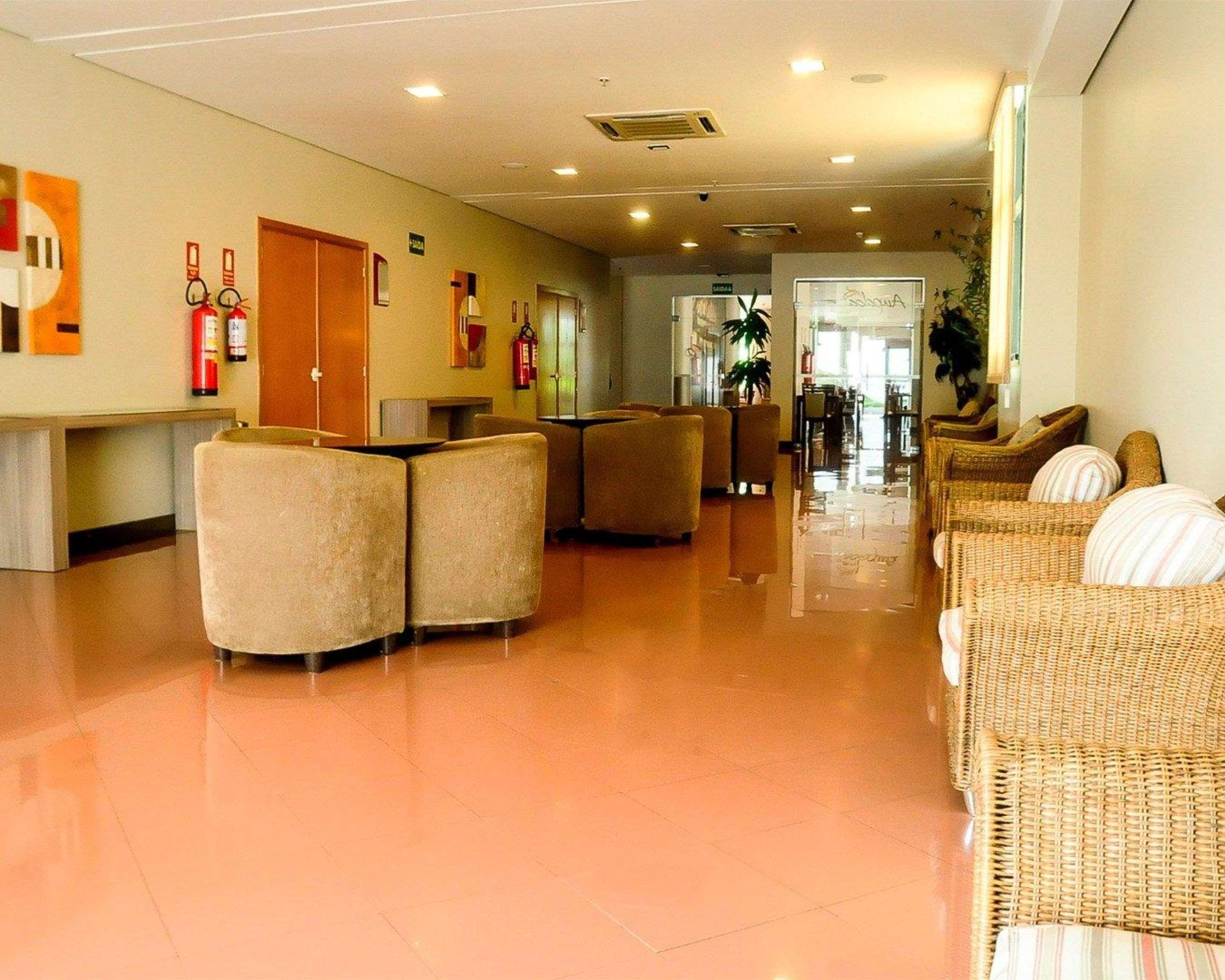 Comfort Hotel Manaus Exteriör bild